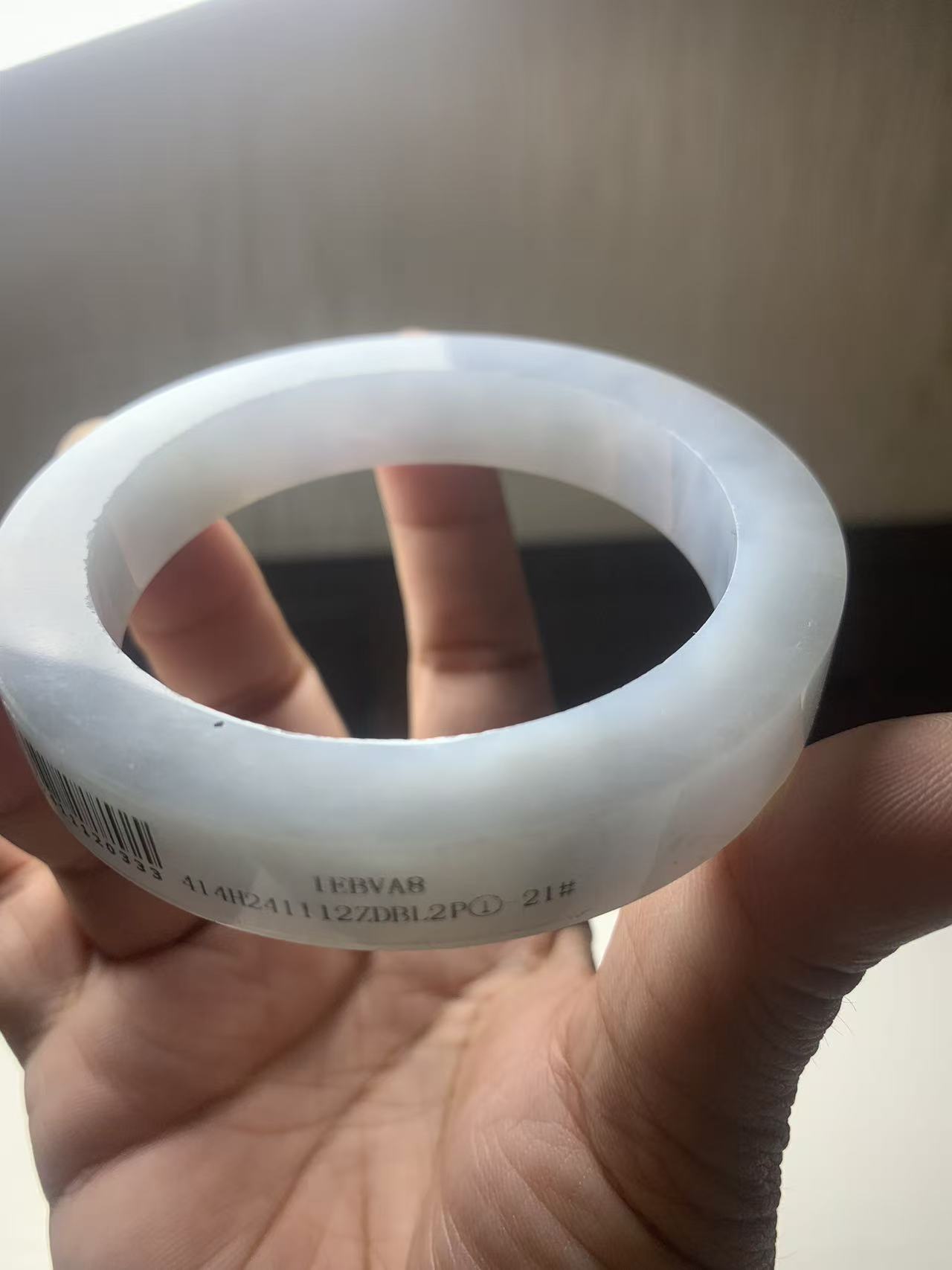白月光翡翠手镯定制，起光白月光翡翠手镯定制