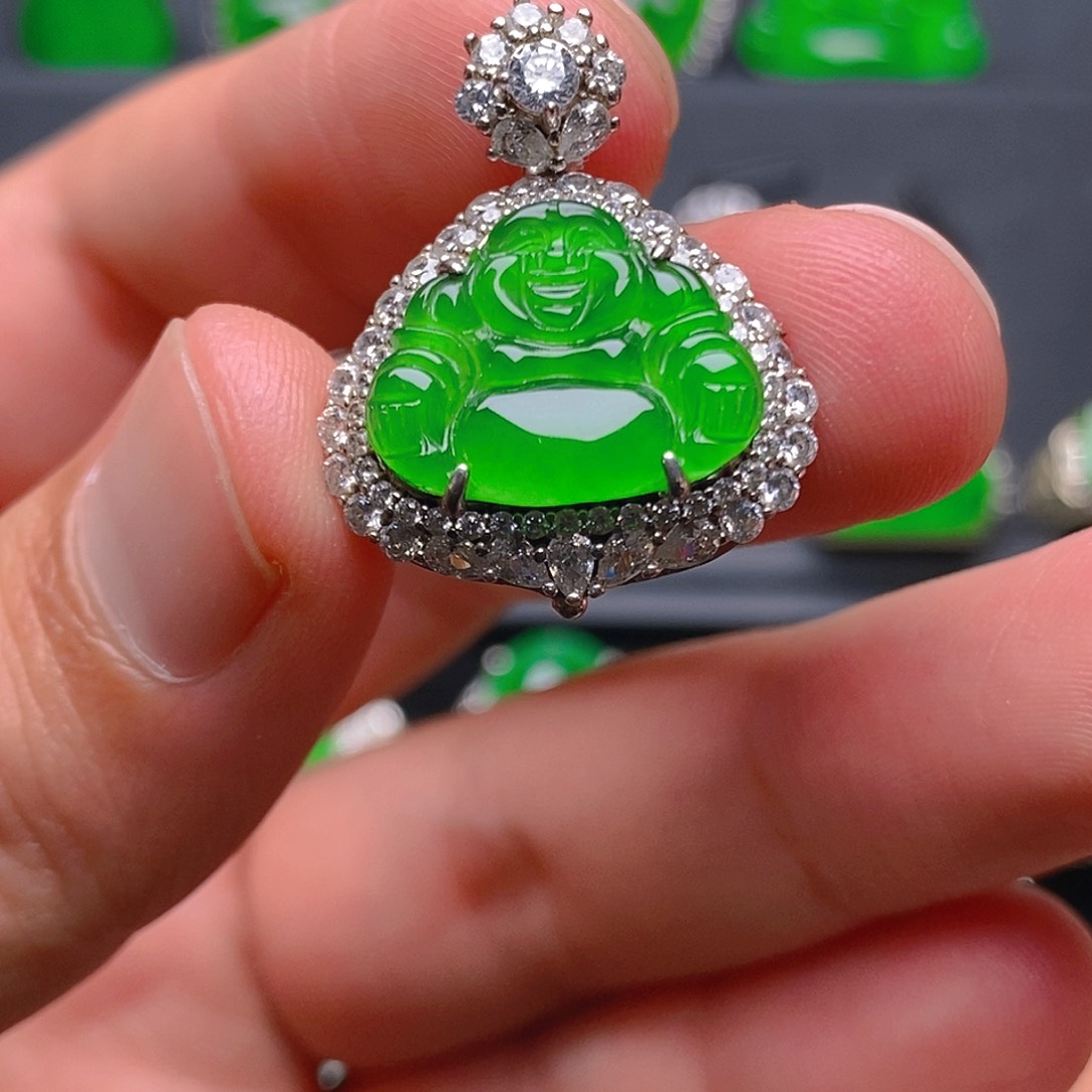 吊坠(赠链)银S925镶嵌翡翠吊坠