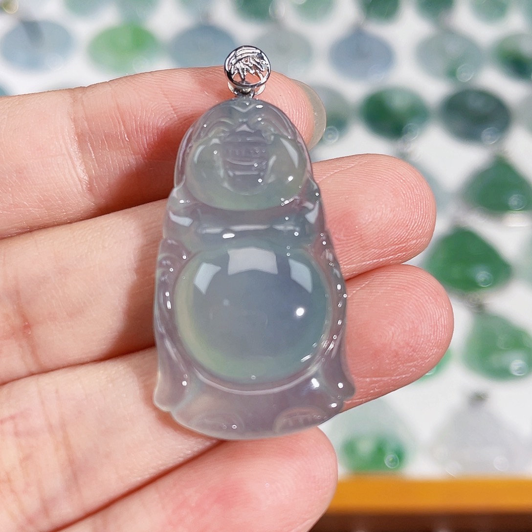 颈饰18K金镶嵌翡翠吊坠