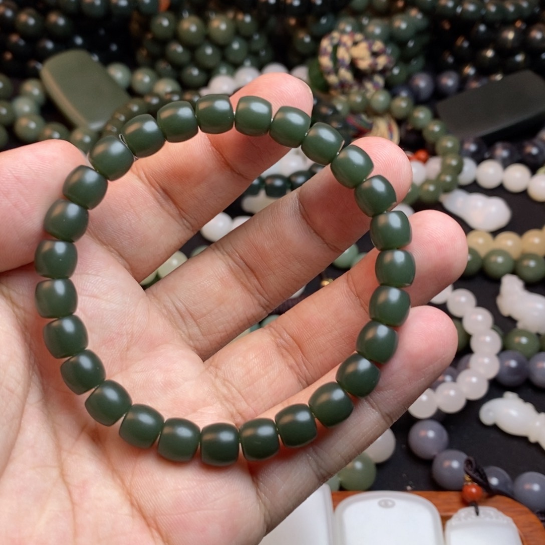 和田玉手串未镶嵌