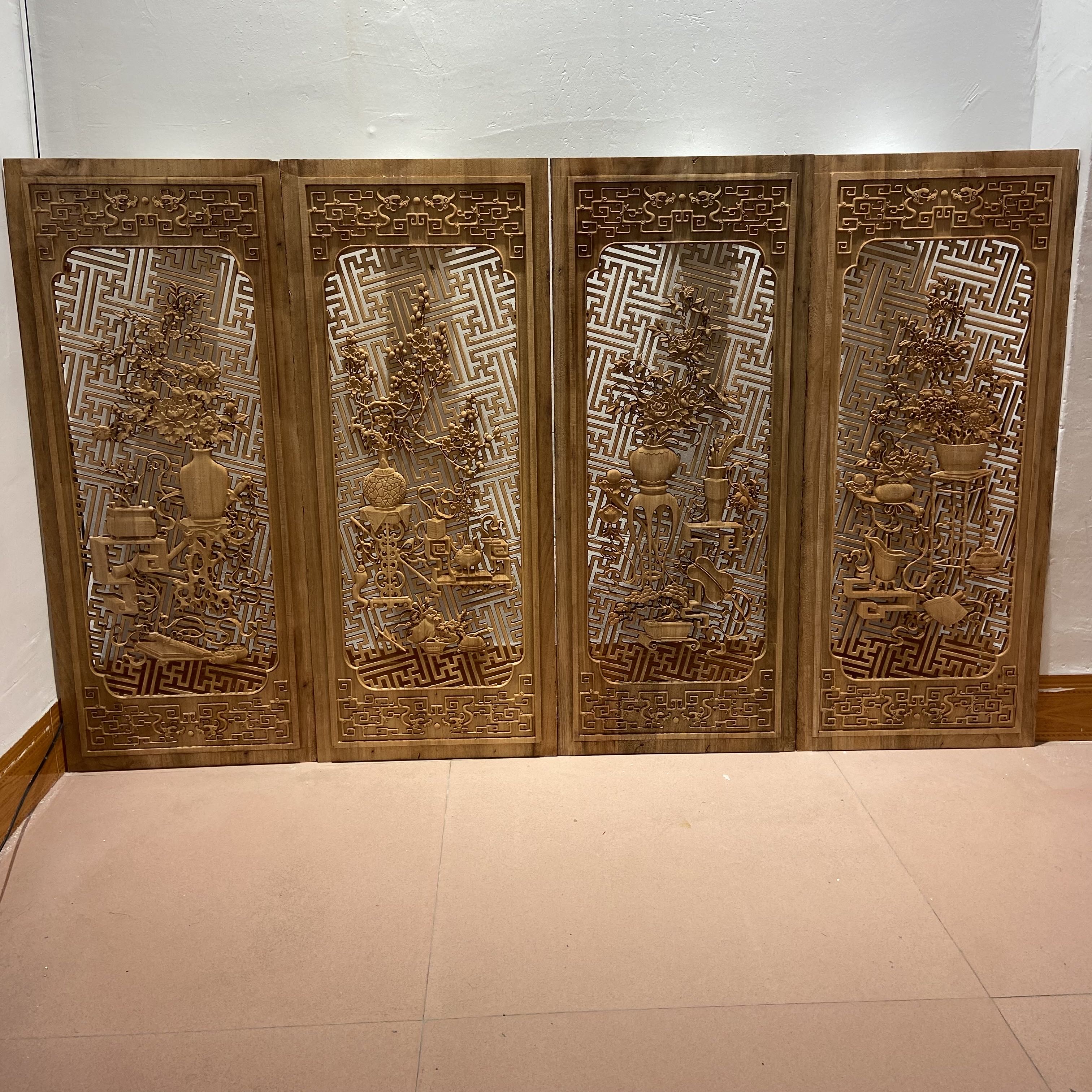 双面木雕工艺，博古花瓶挂屏