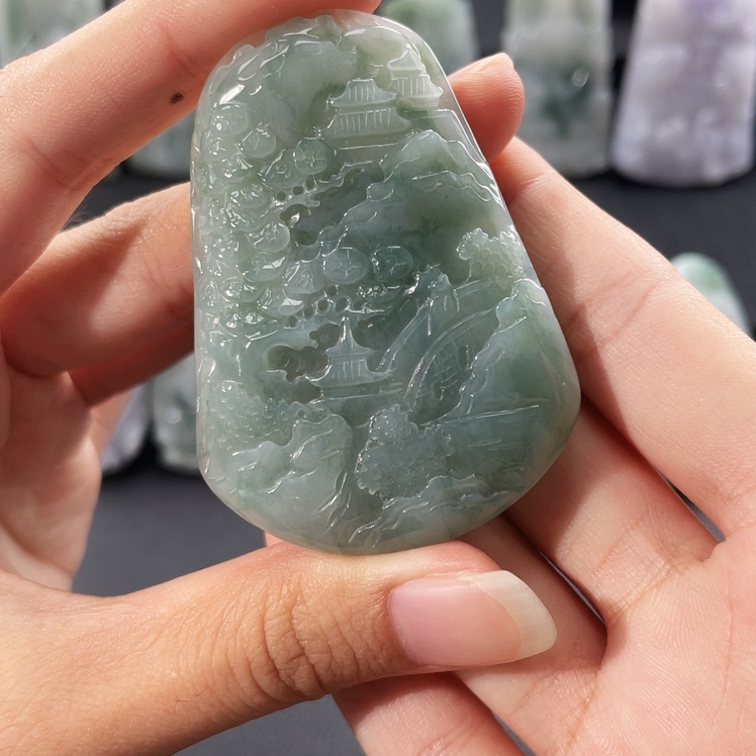 翡翠未镶嵌颈饰翡翠