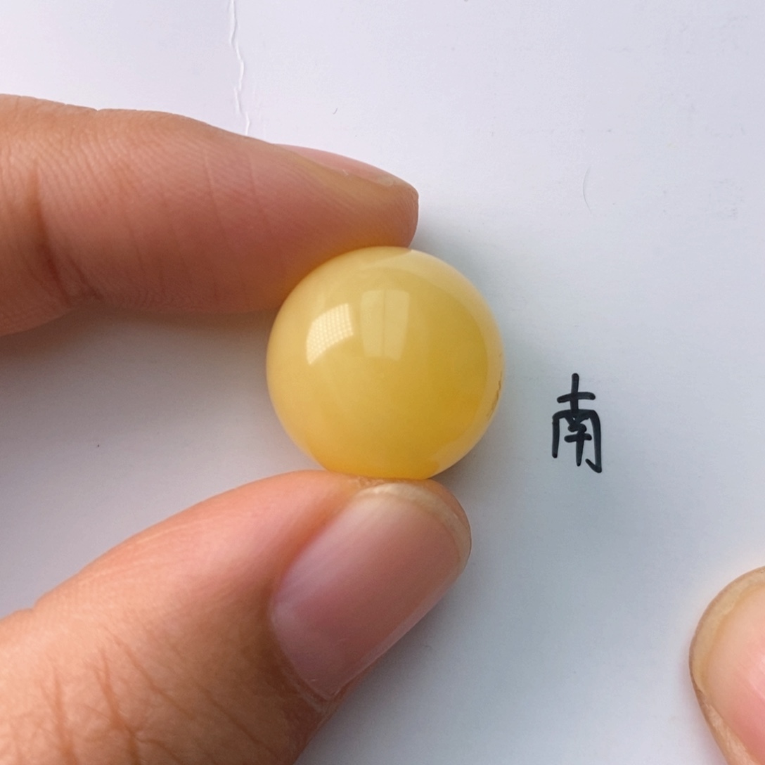 琥珀珠宝奇石未镶嵌手**蕾