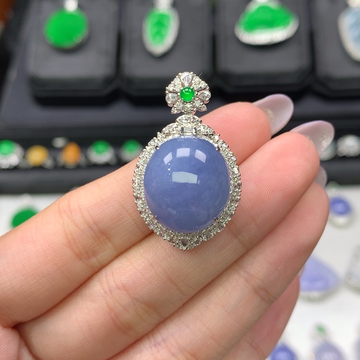 翡翠吊坠(不含链)18K金镶嵌