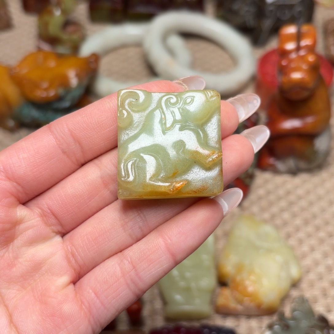 白玉菩提吊坠白玉菩提——白玉菩提