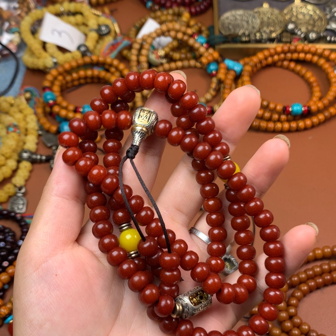 大*哥藏传小卓玛欢迎大家