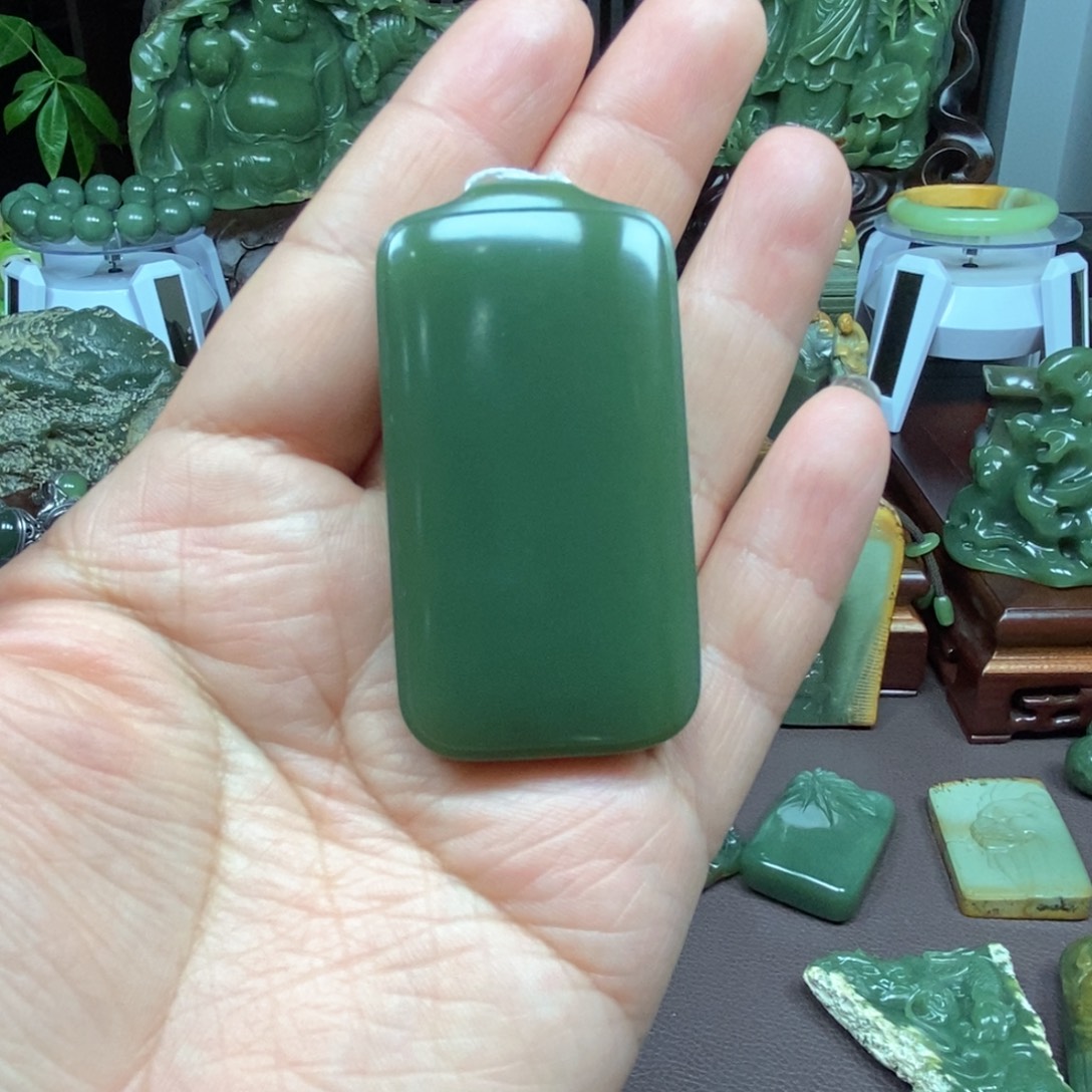 岫岩老玉（透闪石质玉）未镶嵌挂件