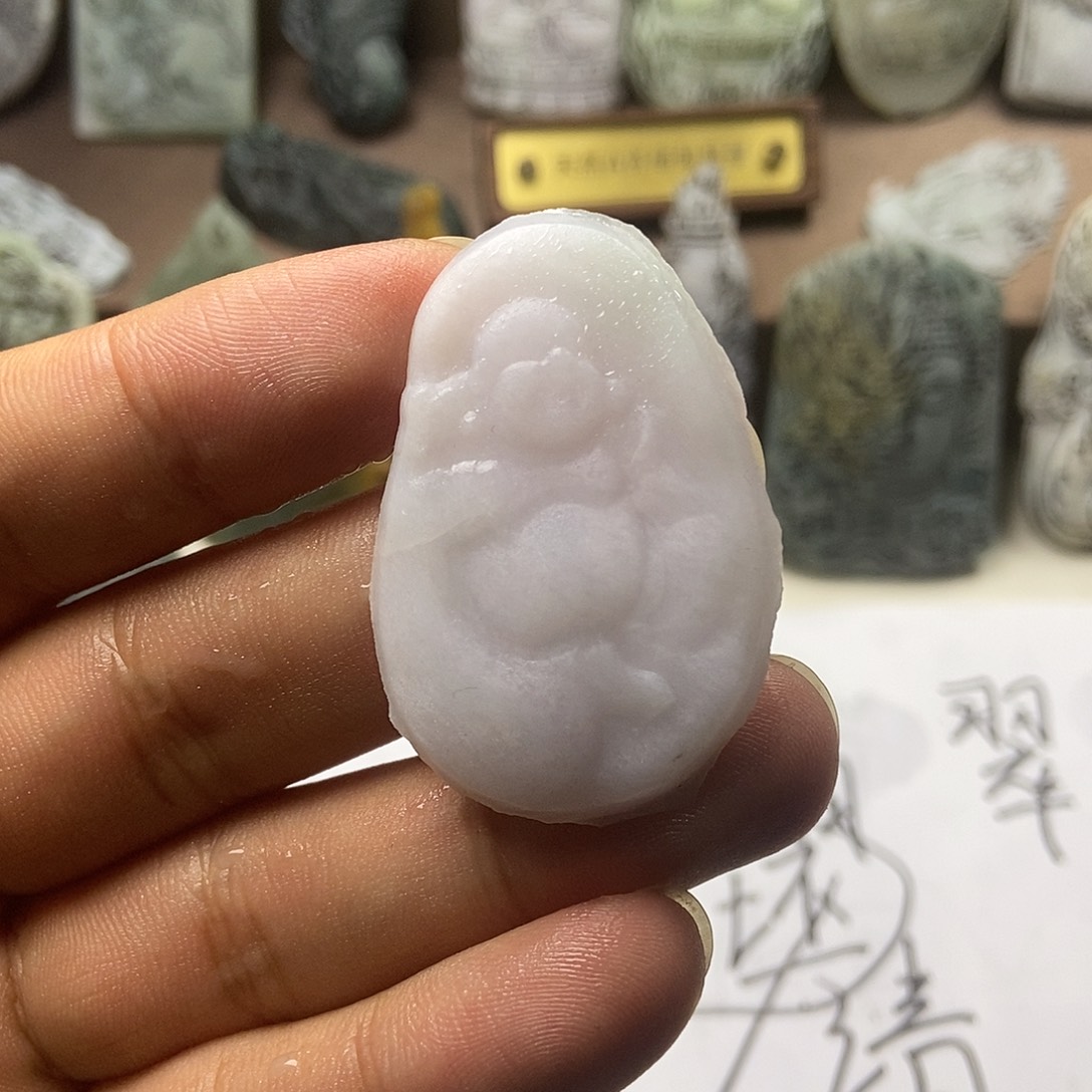 定制翡翠未镶嵌翡翠