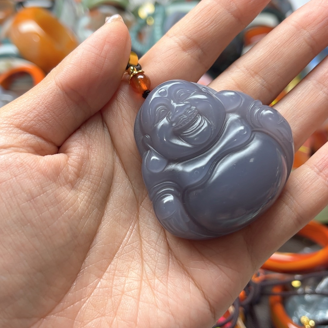 未镶嵌戒指和田玉