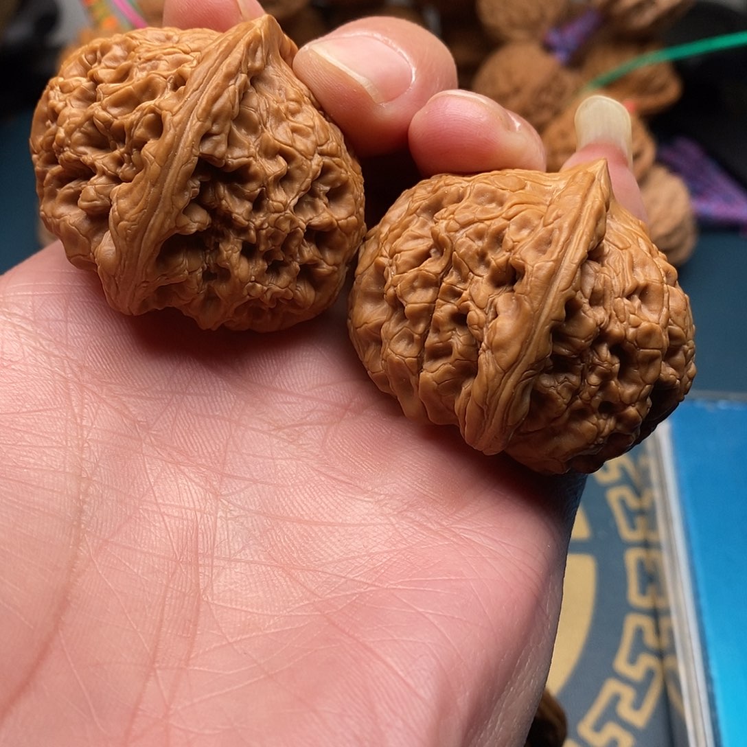 恺**下文玩核桃水龙纹42全品