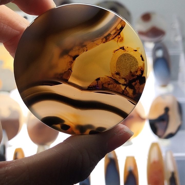 玛瑙/玉髓未镶嵌珠宝半成品18