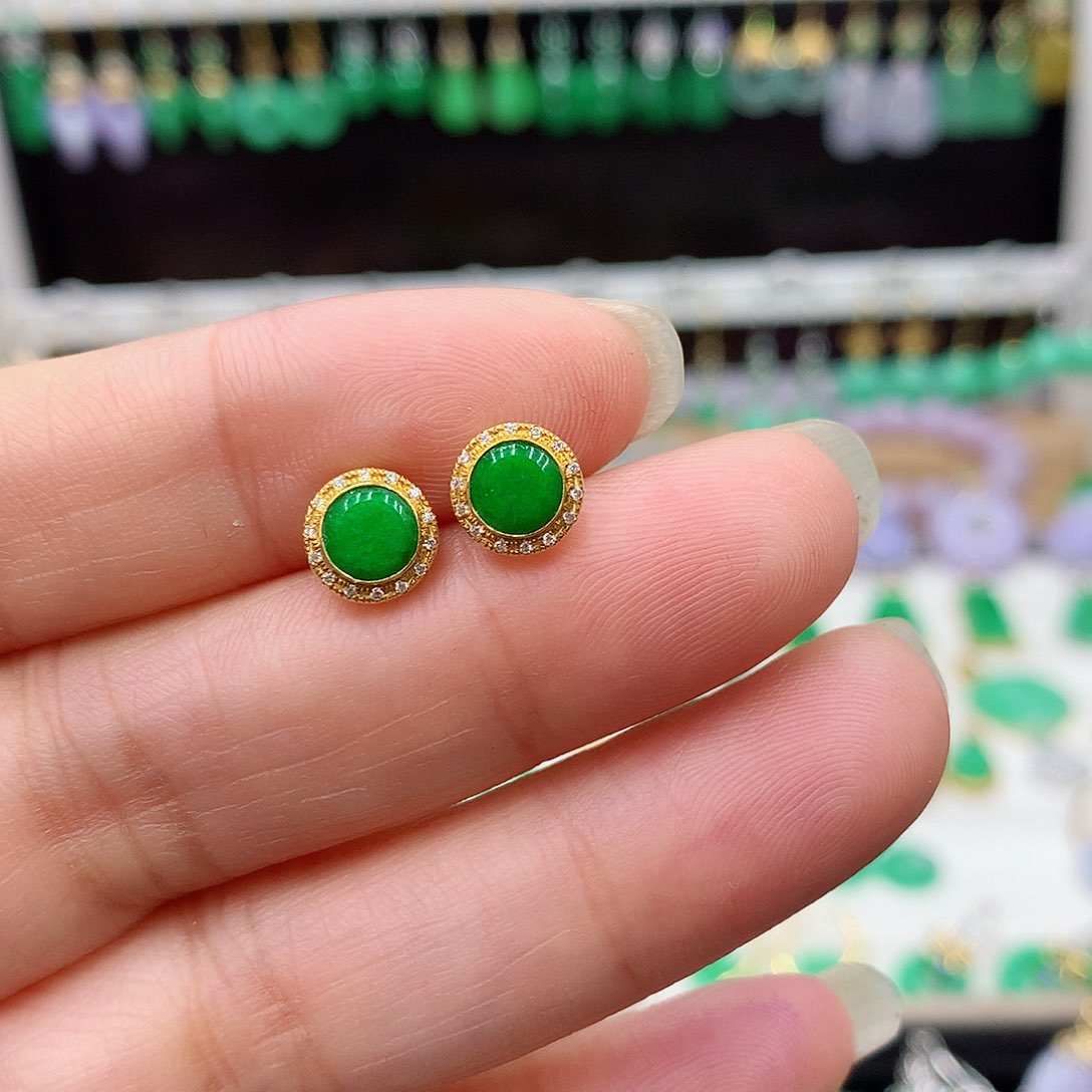 翡翠耳饰18K金镶嵌的