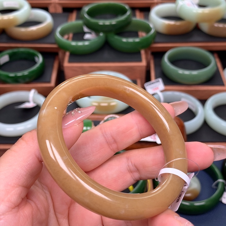 和田玉未镶嵌5758圈口