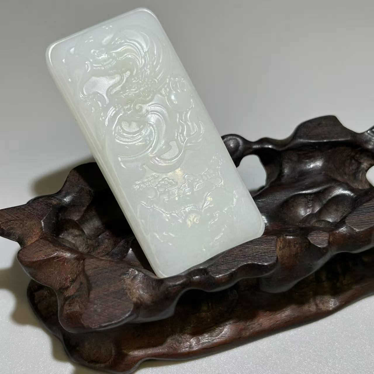 创汇期新疆和田玉山水牌12947