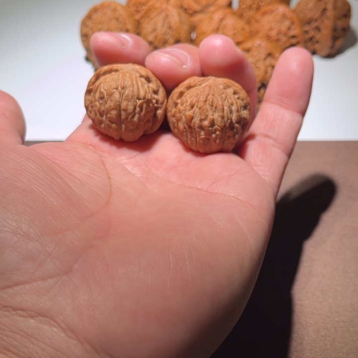 ****城精品文玩核桃小篓子