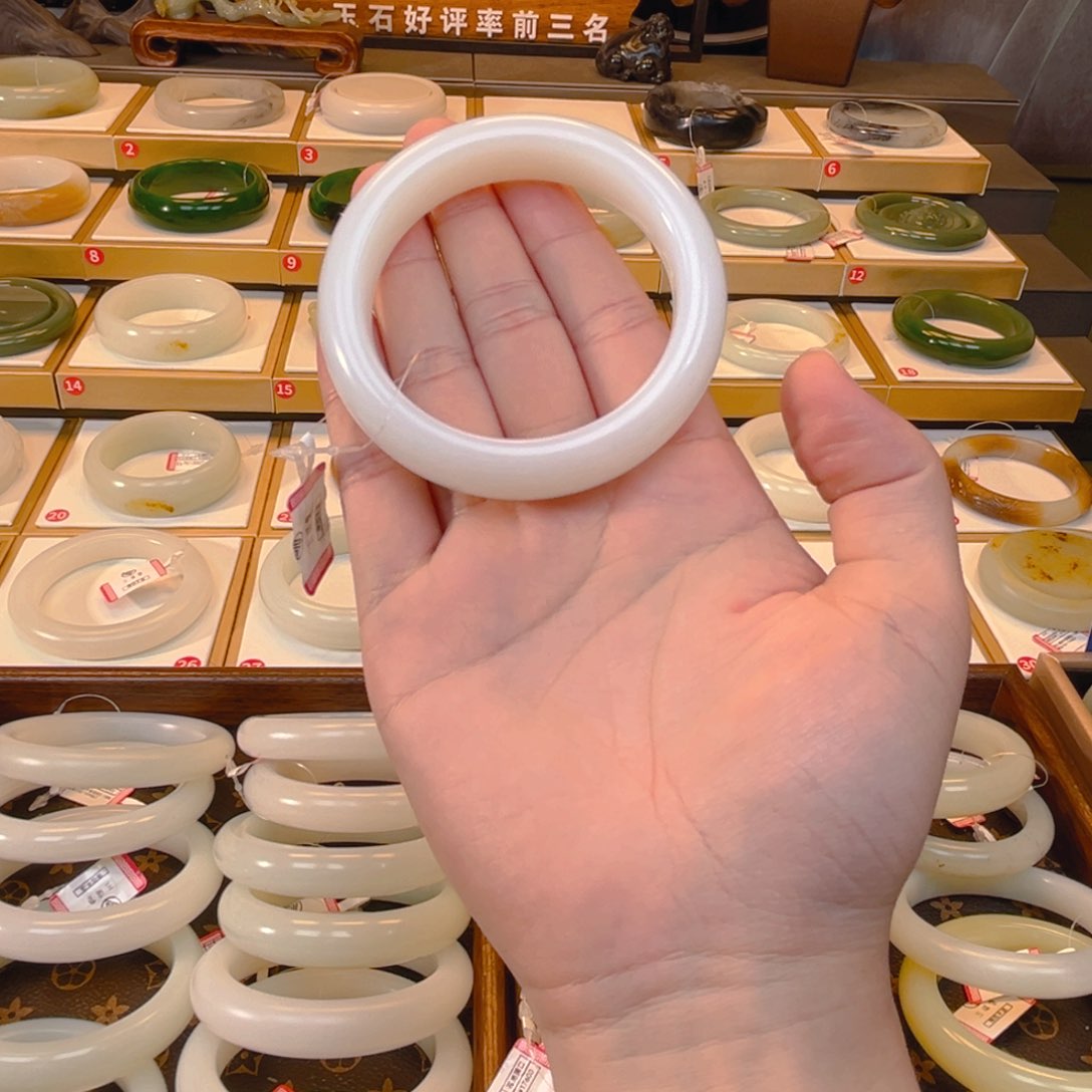 和田玉手镯未镶嵌L*L6