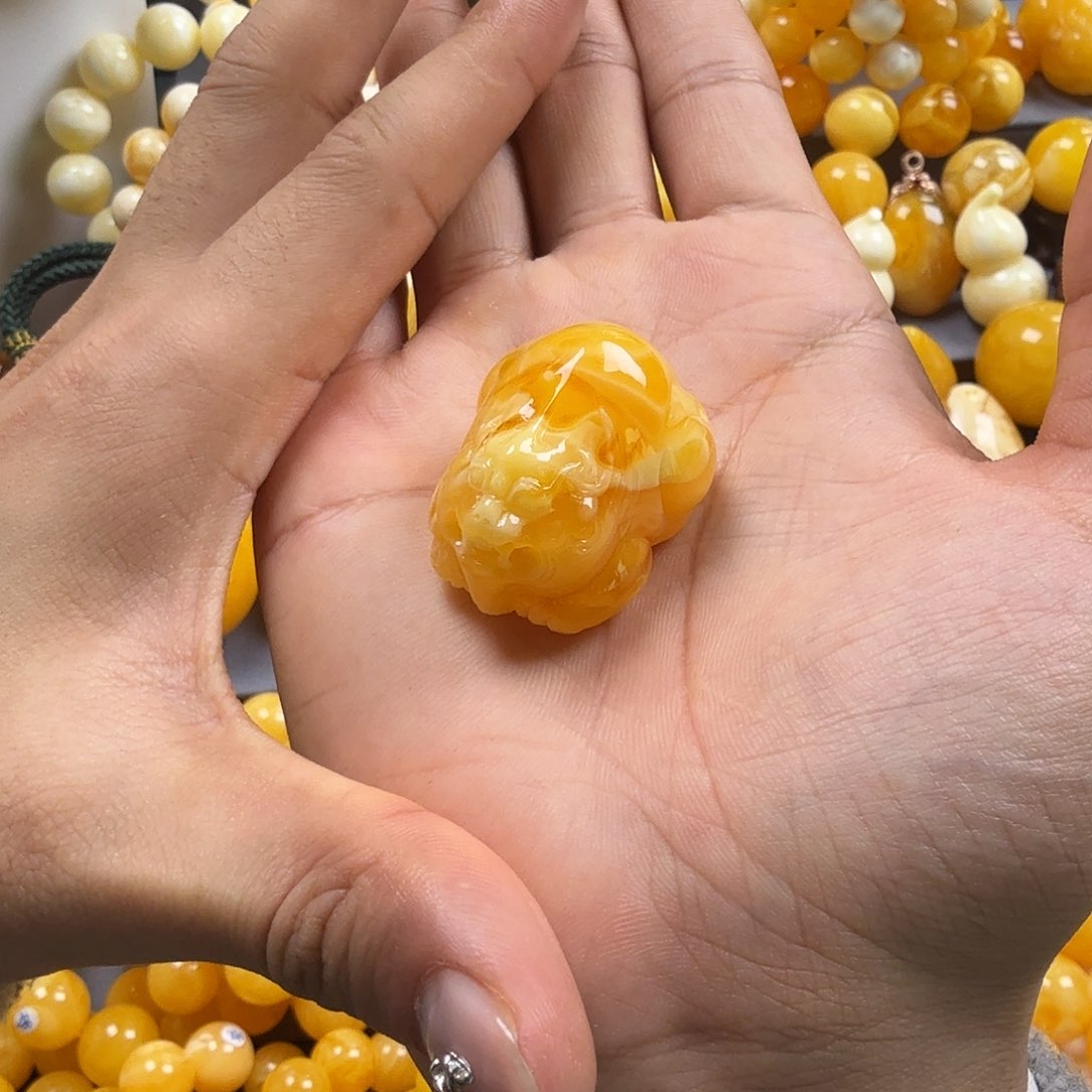 琥珀珠宝奇石未镶嵌貔貅