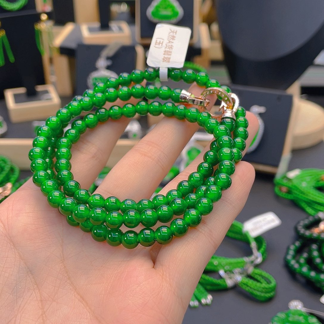 翡翠项链未镶嵌卡6