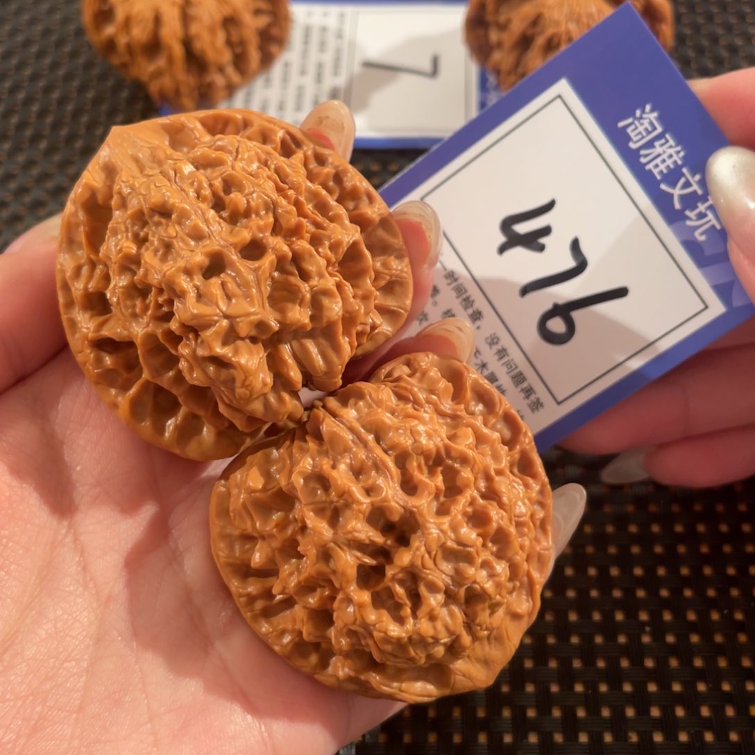 文玩核桃把件476号48尺官帽