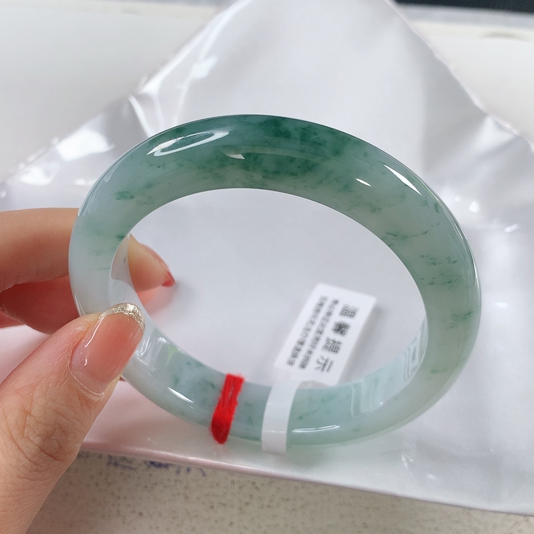 翡翠手镯未镶嵌 正圈①④②