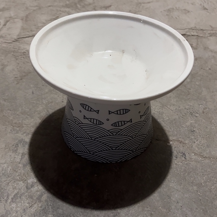 陶陶瓷6寸秋刀鱼微瑕