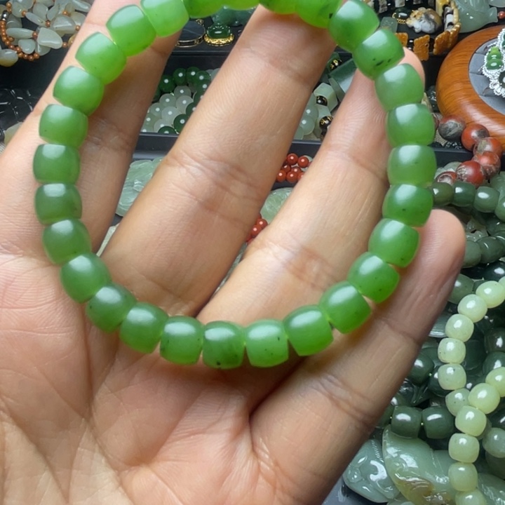 和田玉未镶嵌珠宝奇石