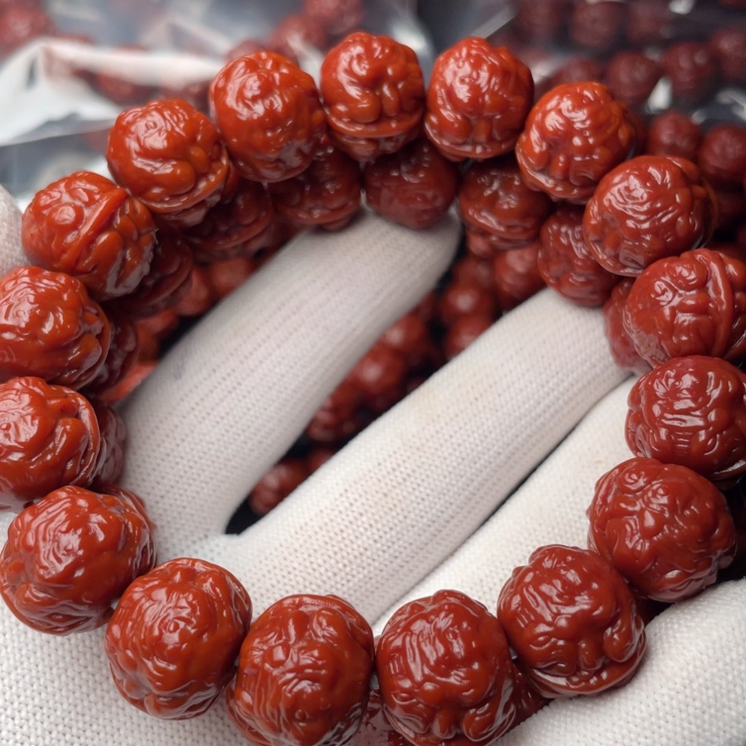 艾***猴头核桃手串蟾王