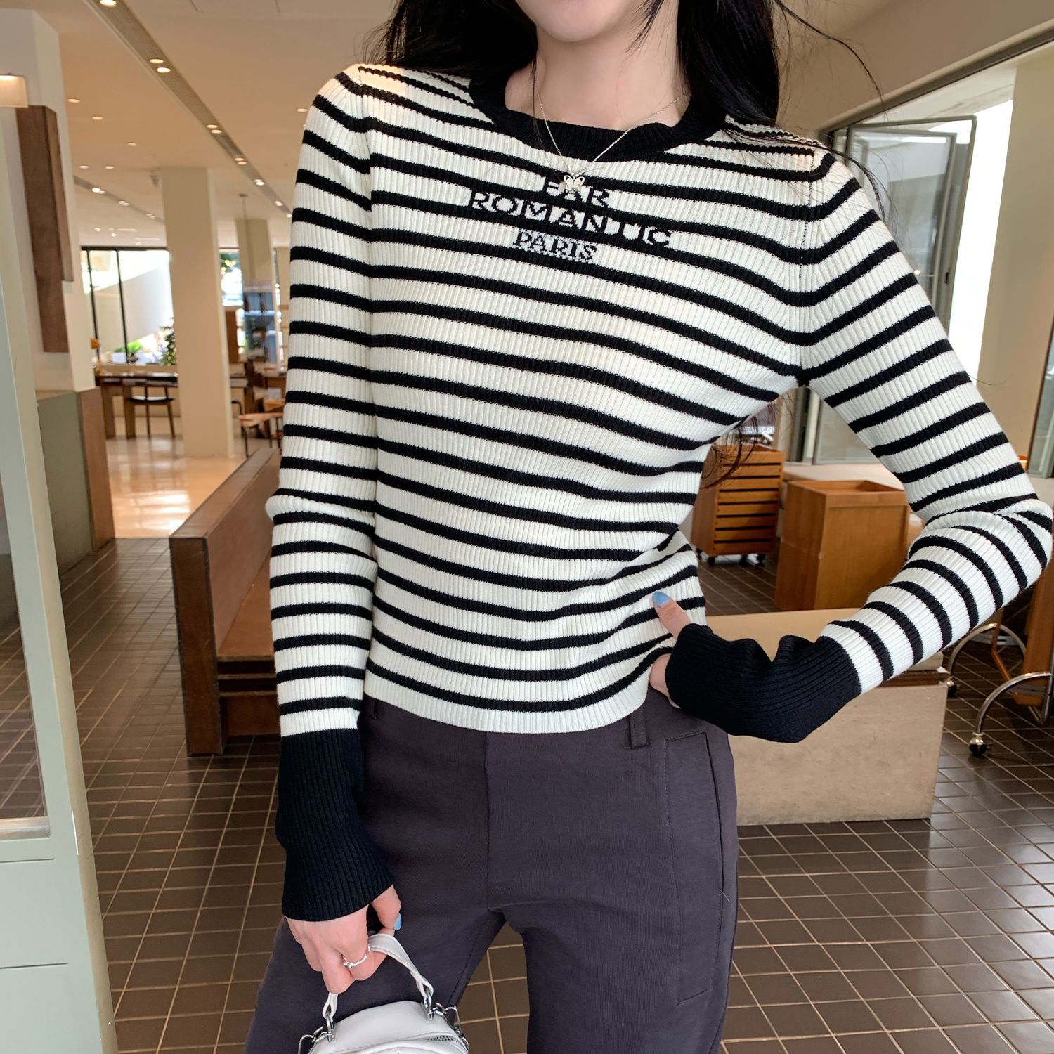 新款欧货设计感漂亮毛衣条纹针织打底衫女