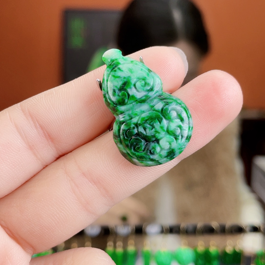 翡翠银S925镶嵌耳饰