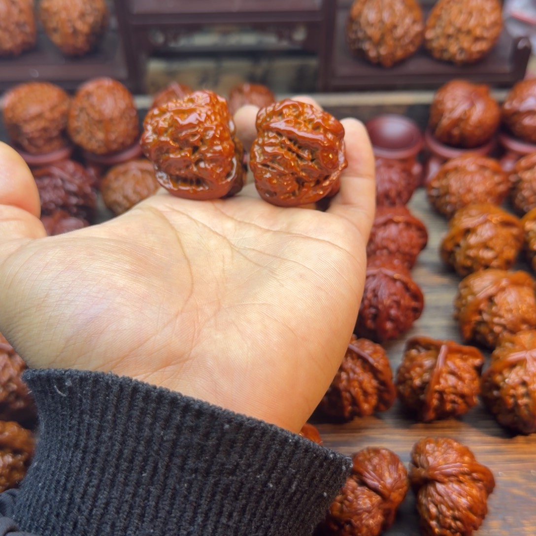 କ***森菩提籽类蛤蟆头宝贝