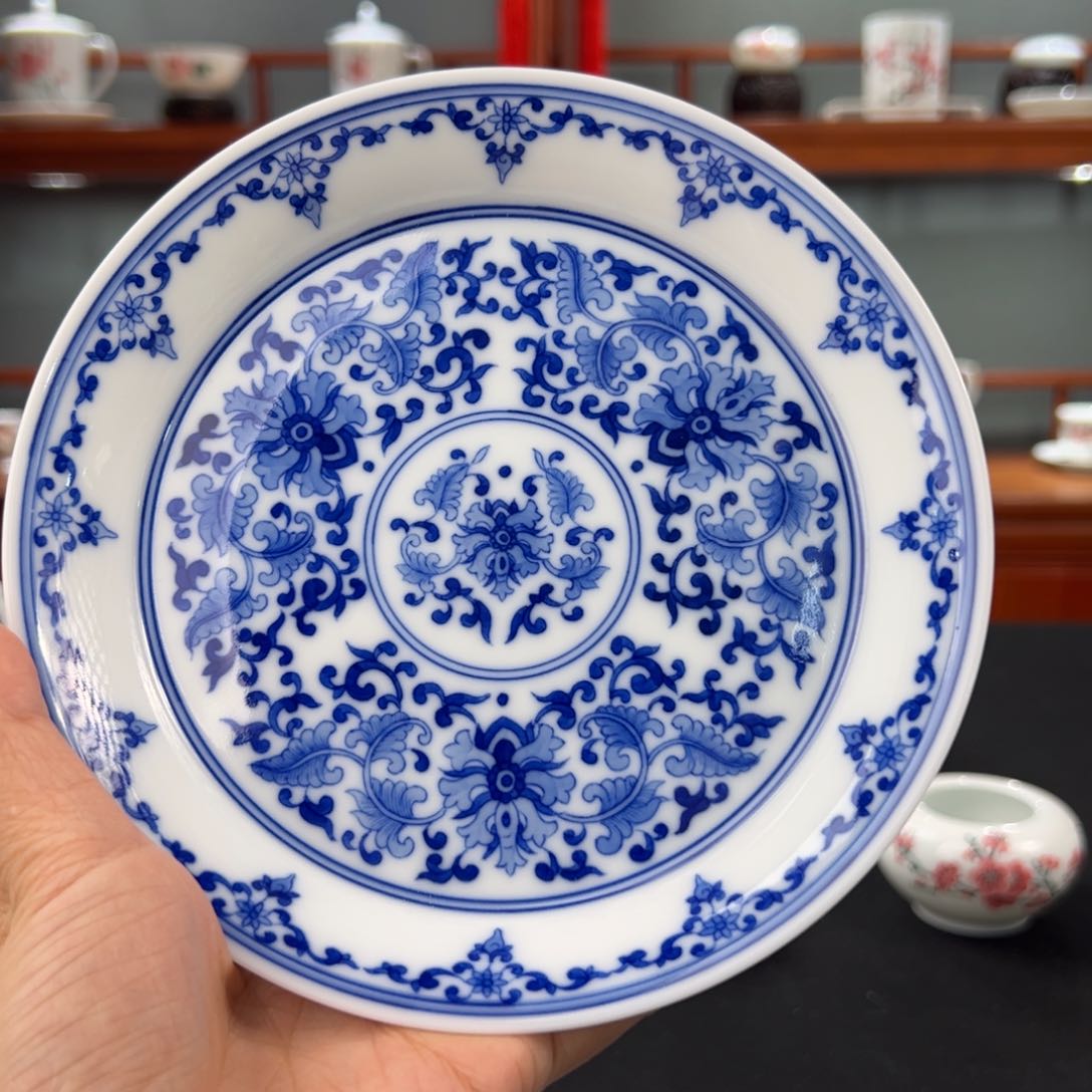 柴窑青花缠枝莲壶承