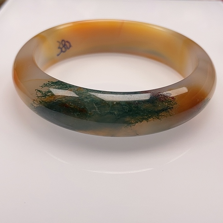 手镯玛瑙/玉髓未镶嵌