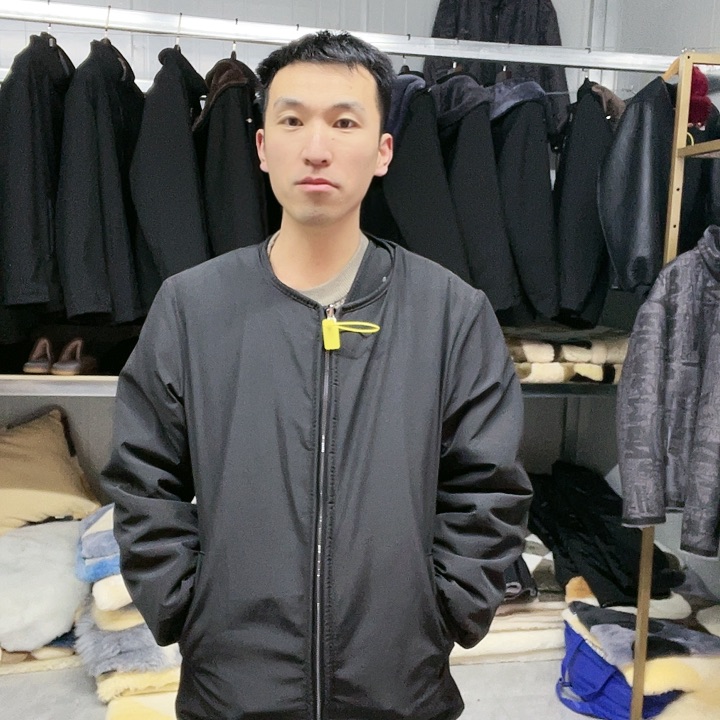 【闪购商品】羊皮毛一体何*发