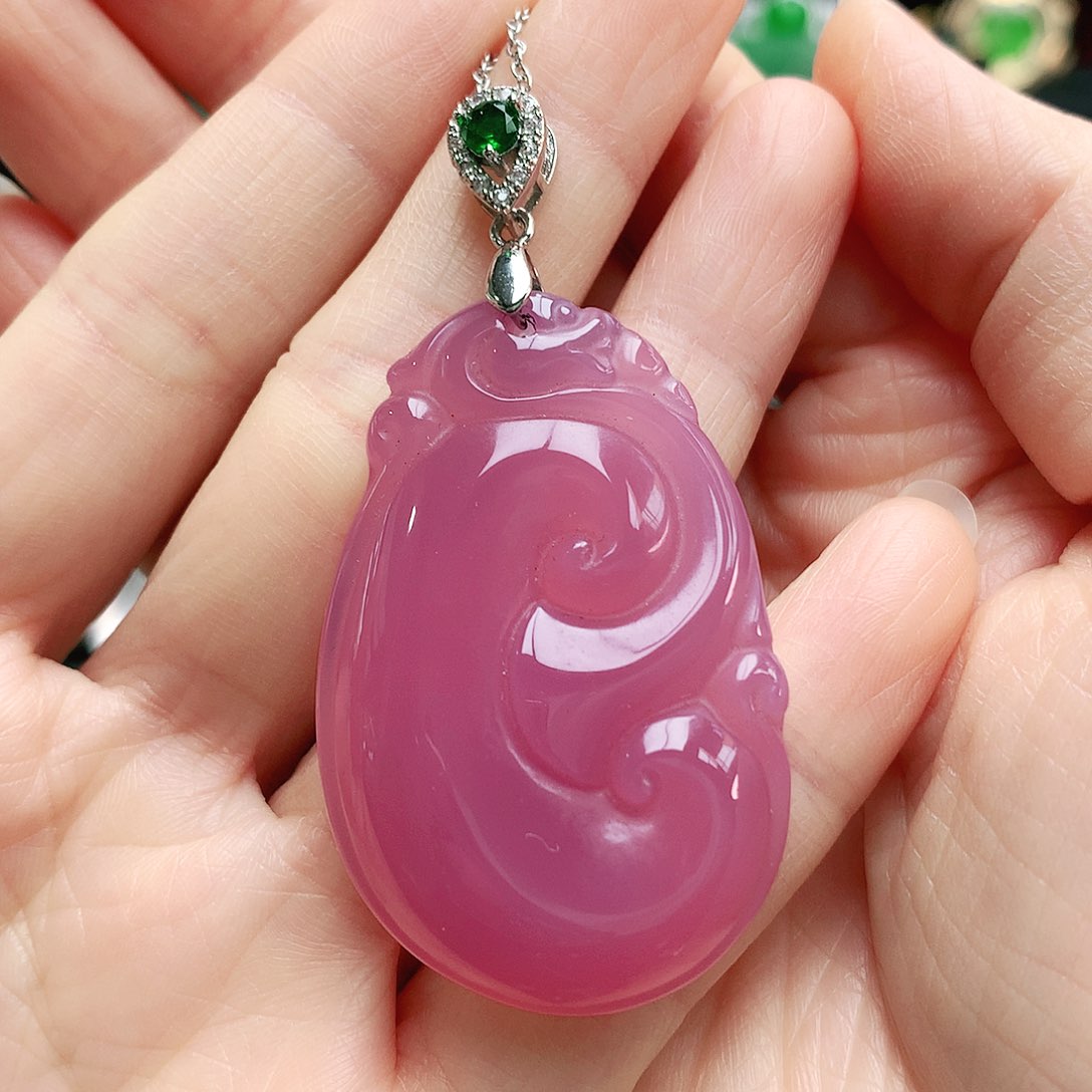 玛瑙/玉髓吊坠未镶嵌