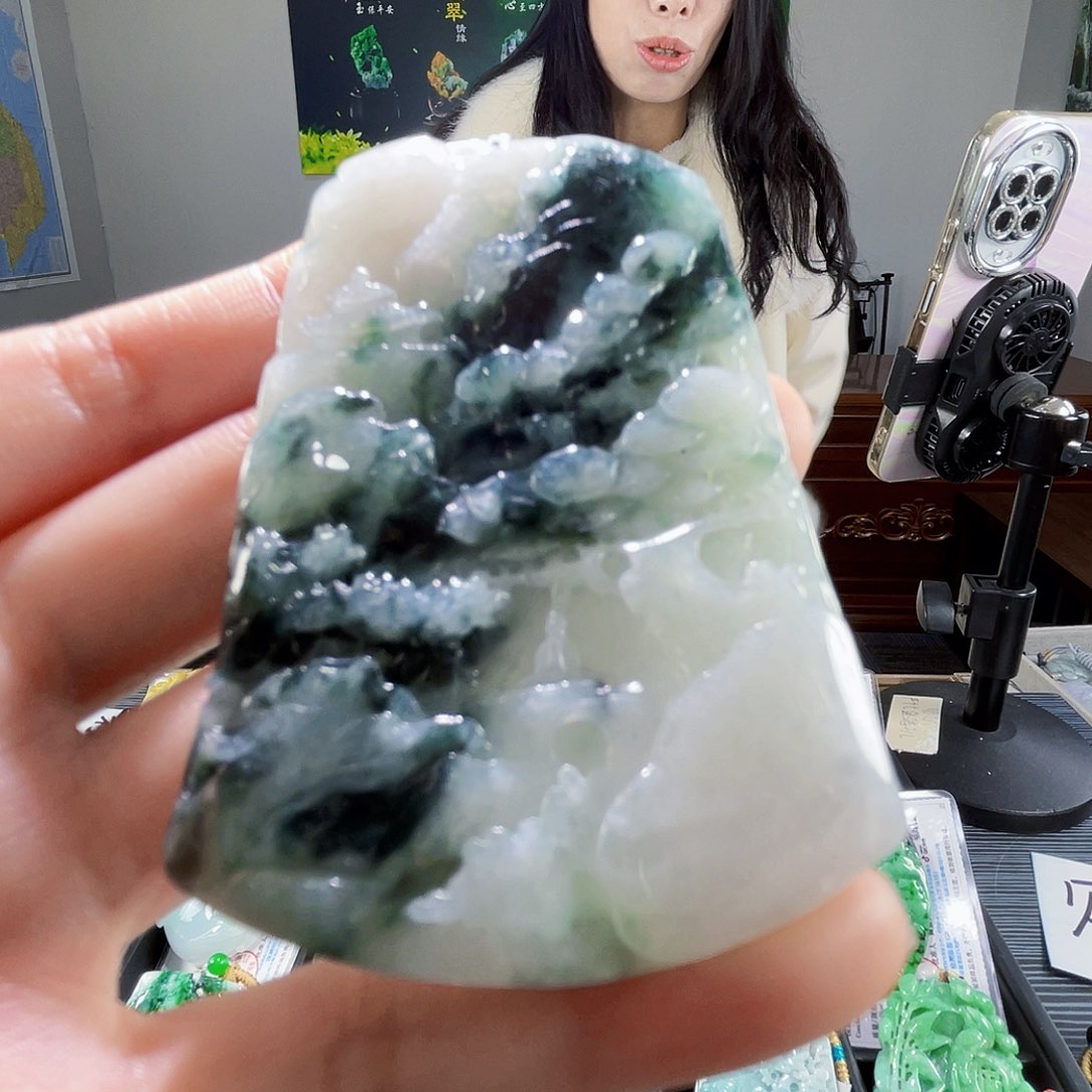 颈饰未镶嵌翡翠翡翠