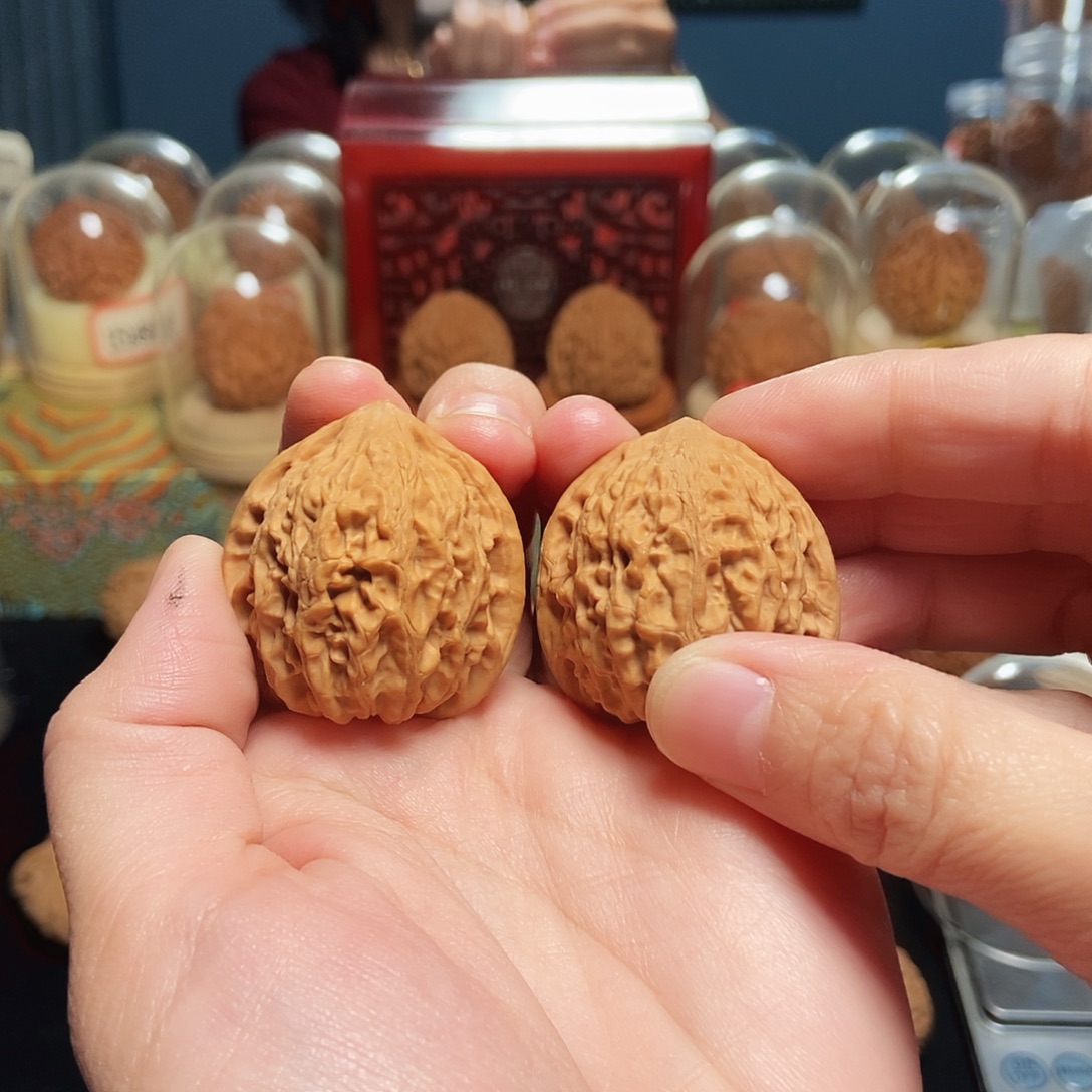 文玩核桃吊坠37金牛零克差