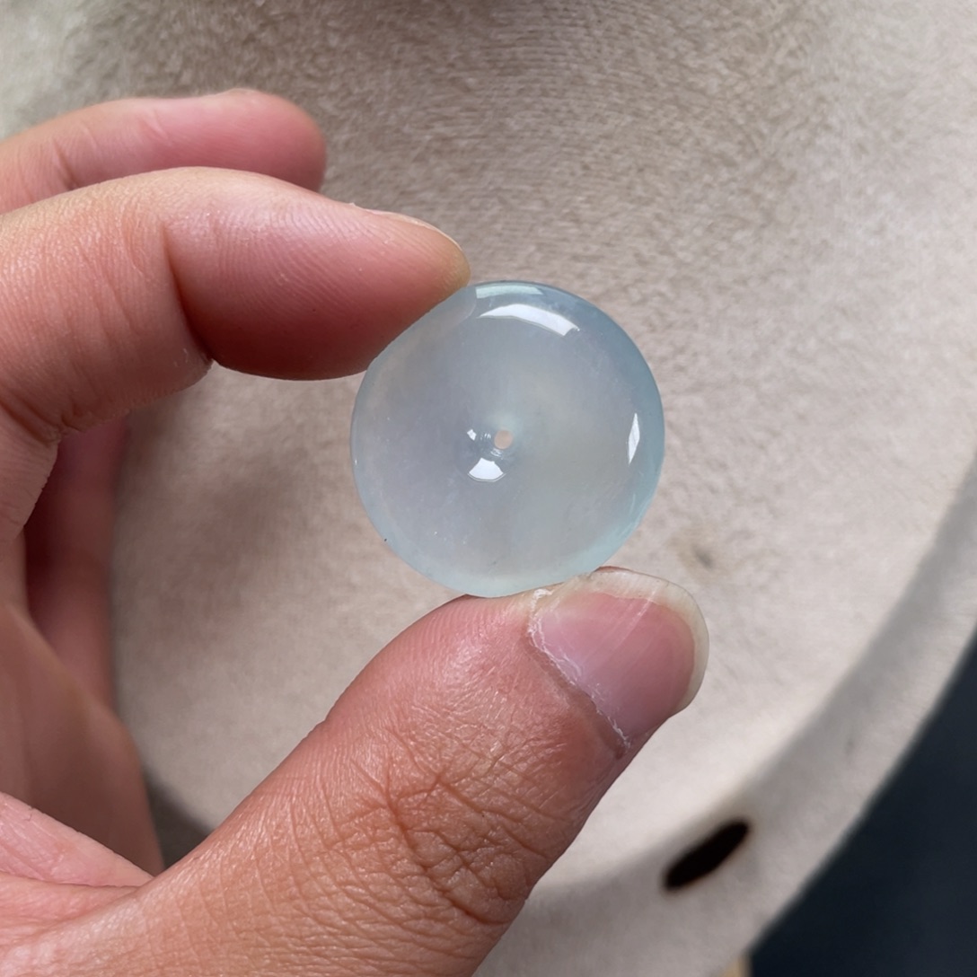 翡翠未镶嵌颈饰225555558885555