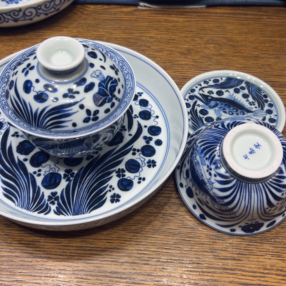 景德镇瓷器精品陈列展品