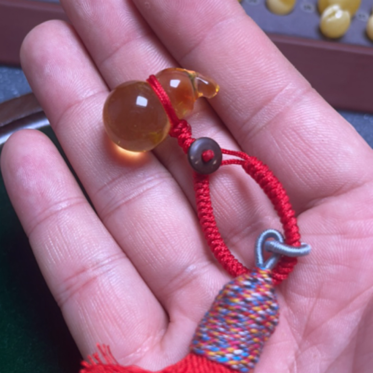 天然琥珀蜜蜡小葫芦扣子