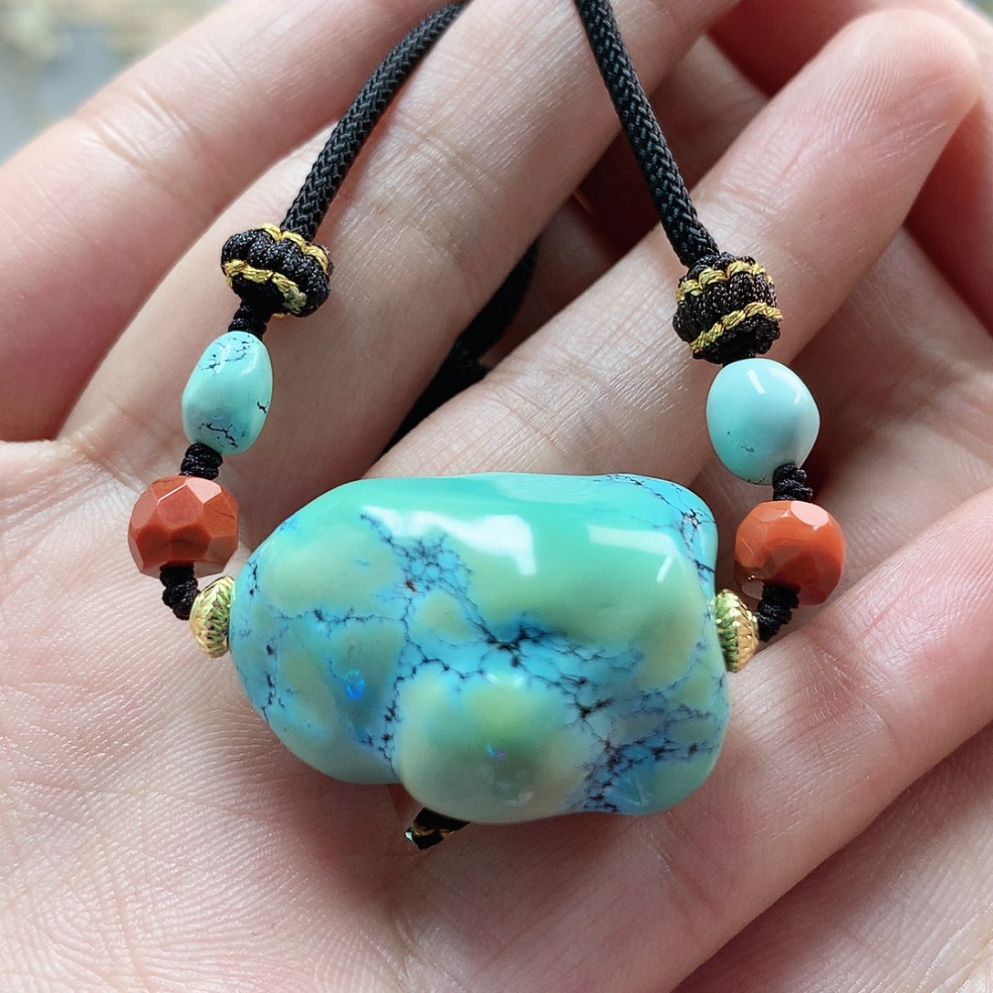 未镶嵌绿松石珠宝奇石