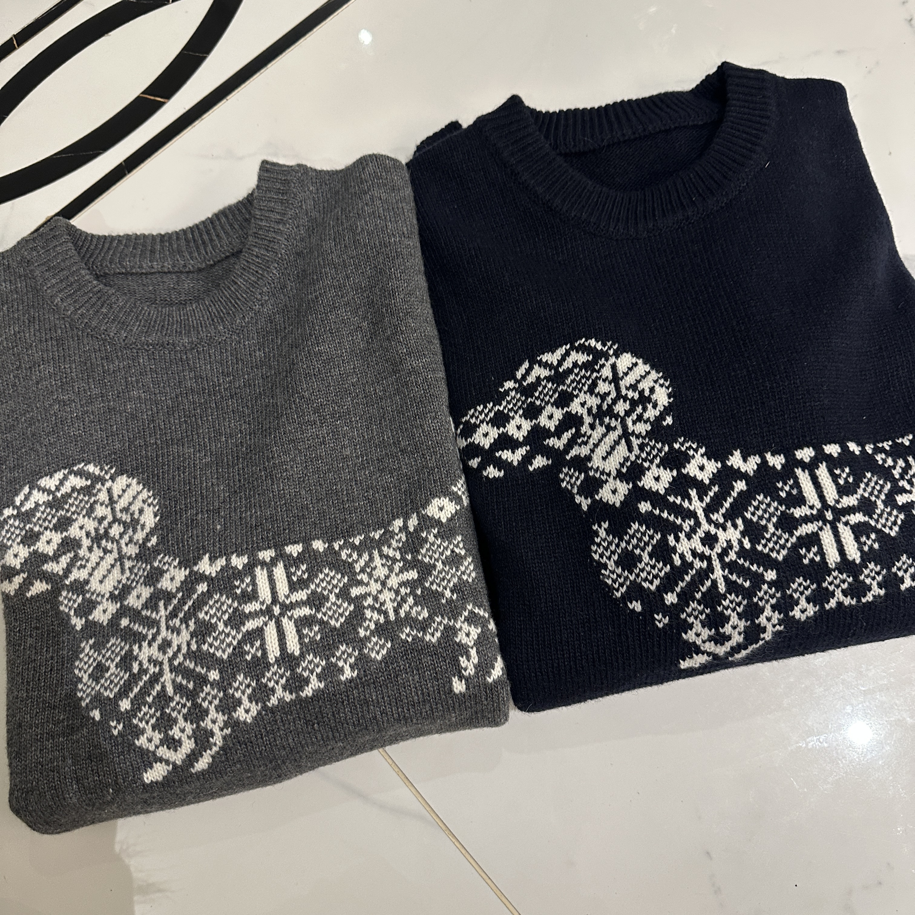 费尔岛圆领套头小狗毛衣 休闲百搭宽松毛衣