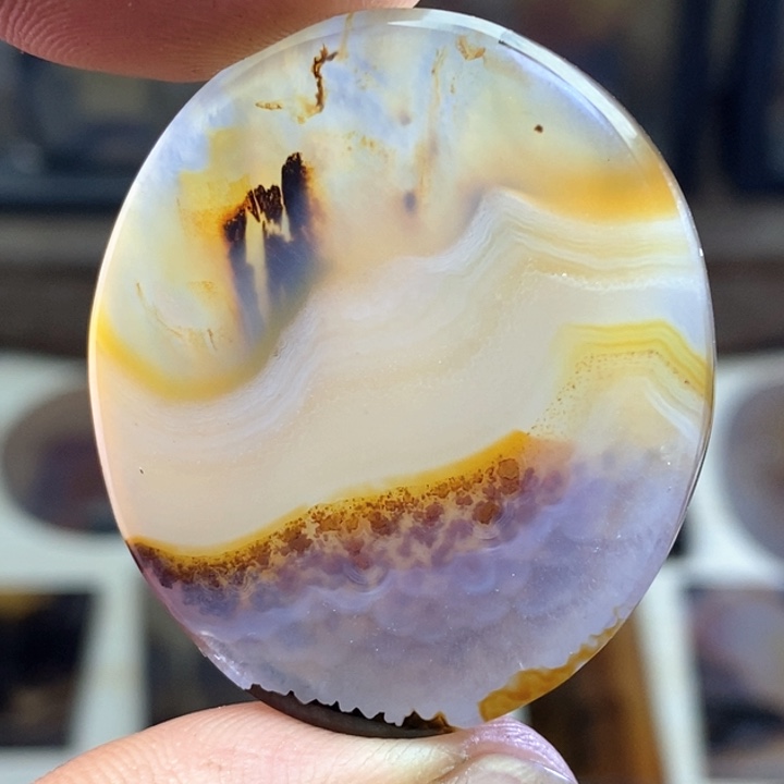 玛瑙/玉髓颈饰未镶嵌