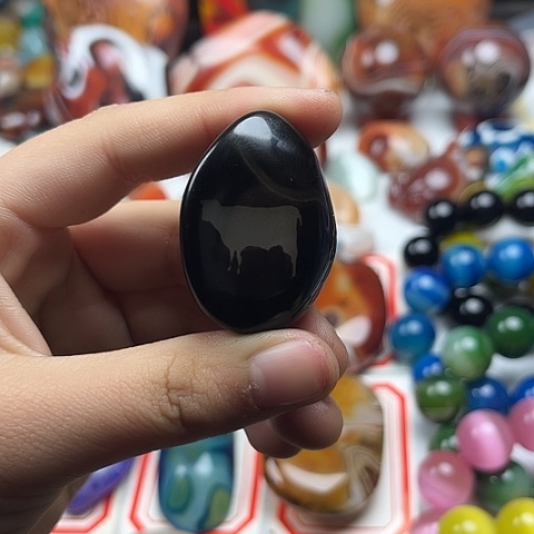 玛瑙/玉髓颈饰未镶嵌