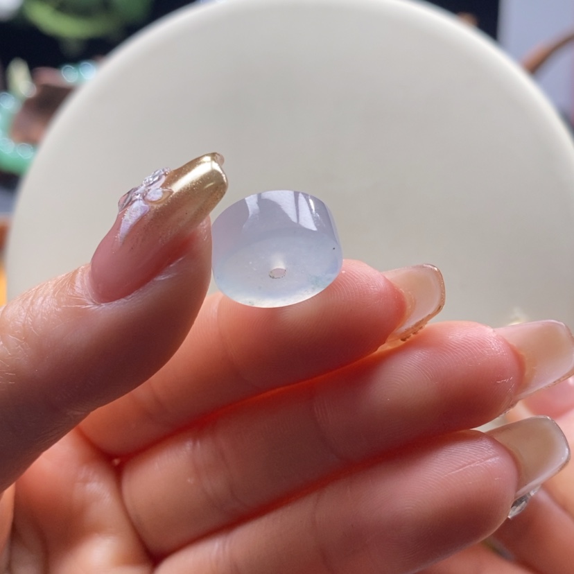 【闪购商品】翡翠颈饰未镶嵌翡翠冰平扣