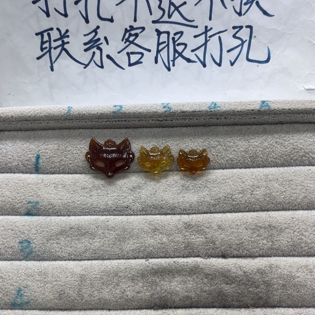 ℡***ζ琥珀未镶嵌裸石天然琥珀