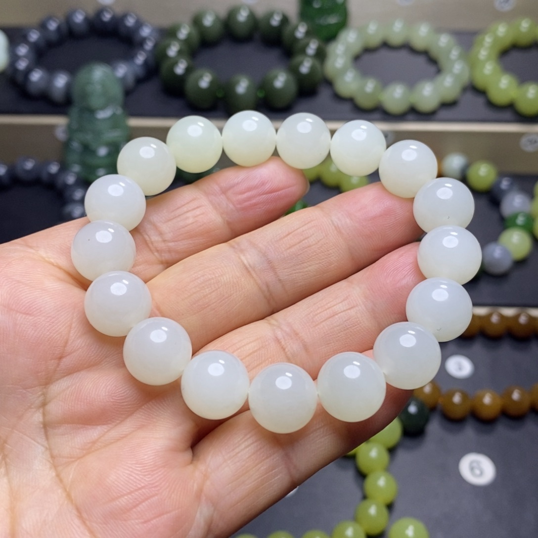 和田玉未镶嵌手链