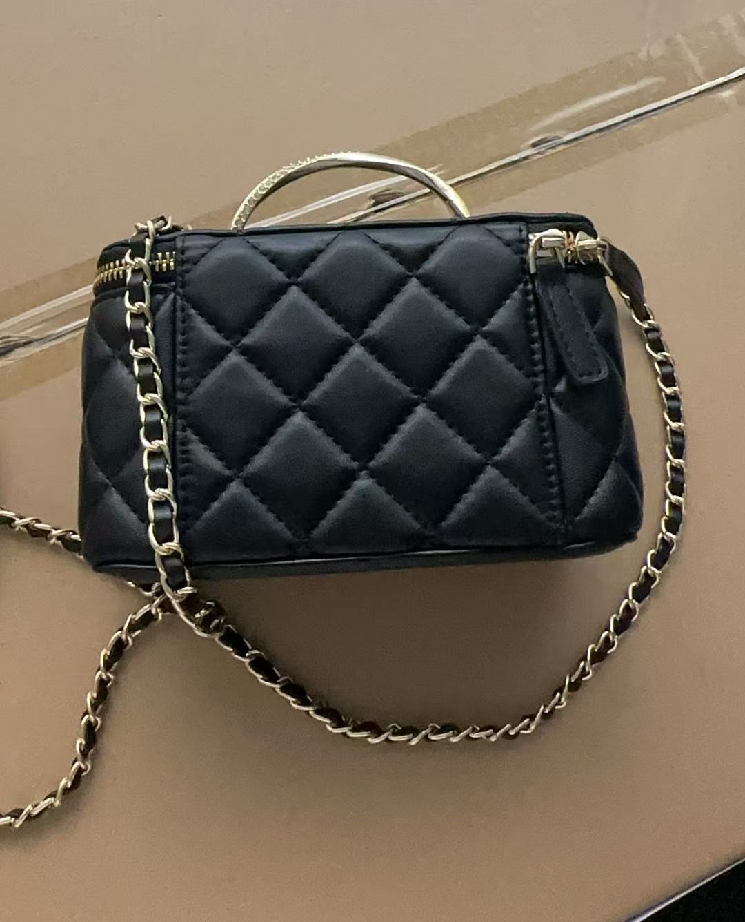 2025新款真皮女包钻盒子黑色-1