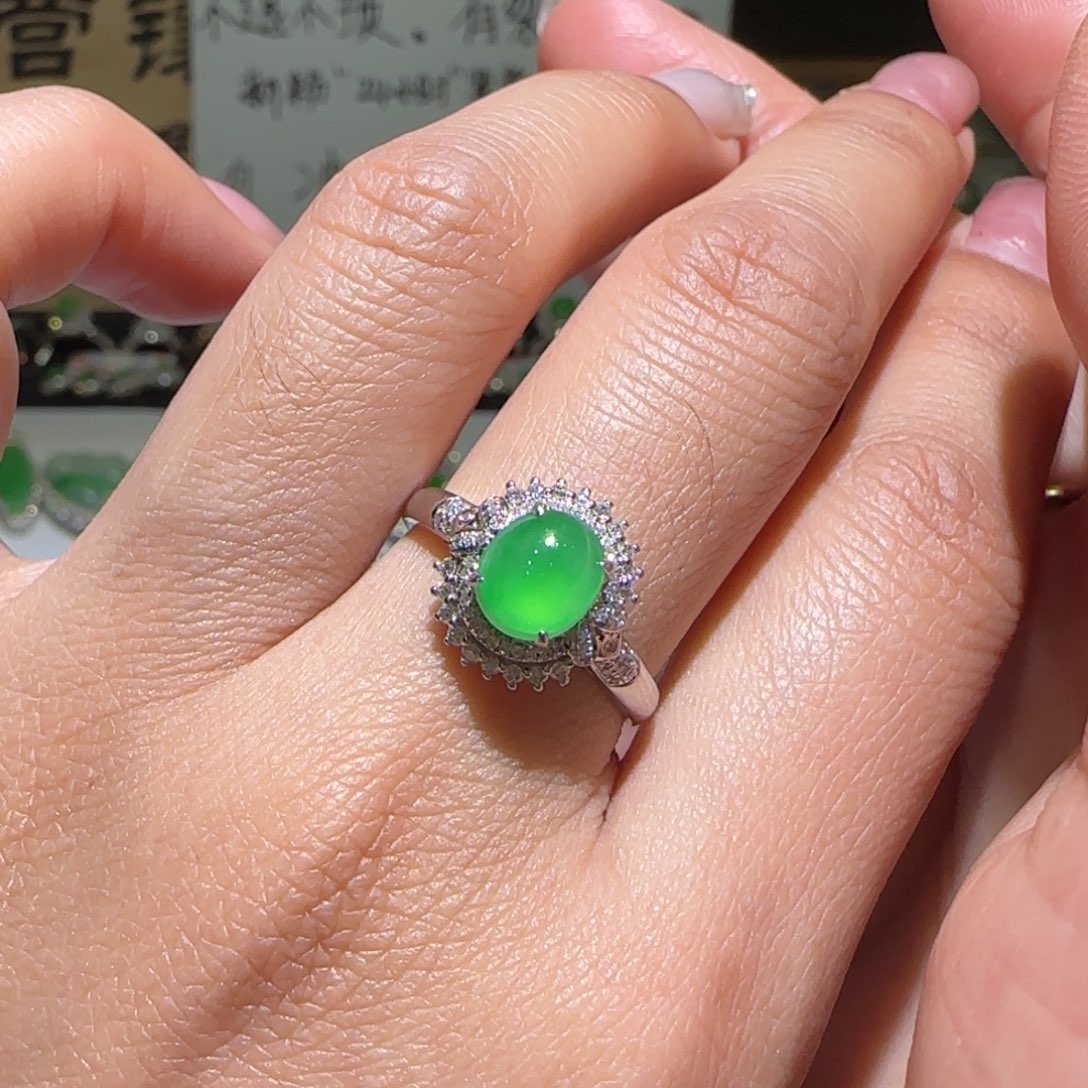【闪购商品】翡翠戒指18K金镶嵌缅甸
