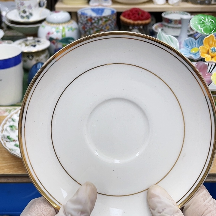 猫*叔1鹿屋家的美丽瓷器