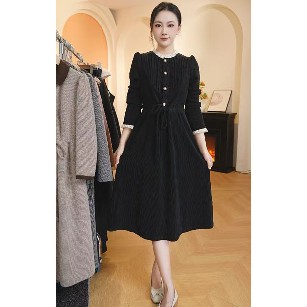 M818法式宽松修身加厚连衣裙女2025春季新款高档减龄中长款裙